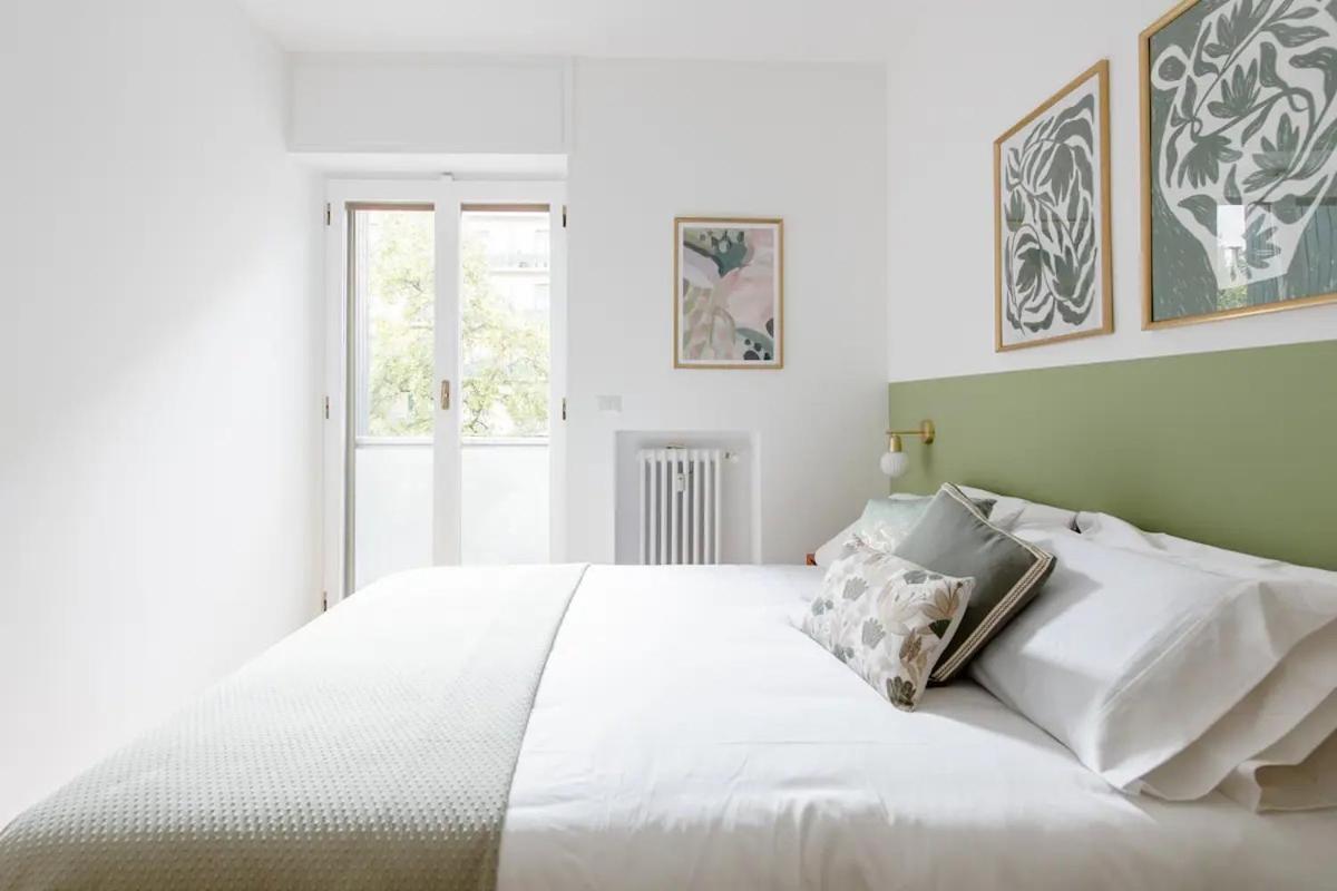 Luxury 2 Bedroom Apartament, Close To San Siro, Fiera And 10 Min Metro To Duomo Milão Exterior foto